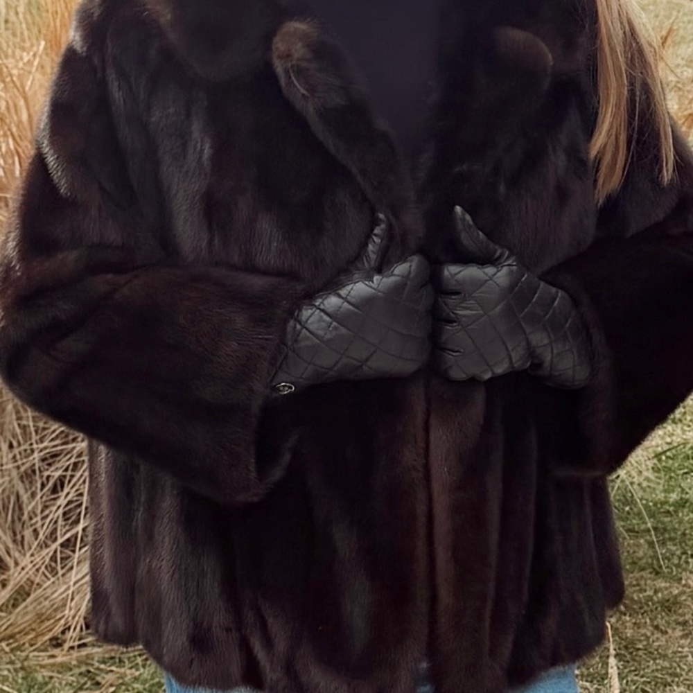 STUNNING VINTAGE Blackglama Mink Coat - Picture 7 of 7